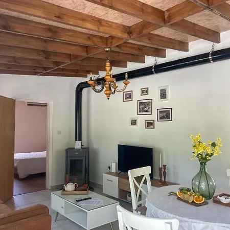 The Oliveorange Grove House! Apartment *
