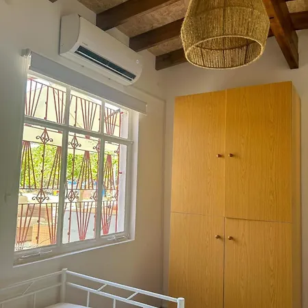 The Oliveorange Grove House! Apartment